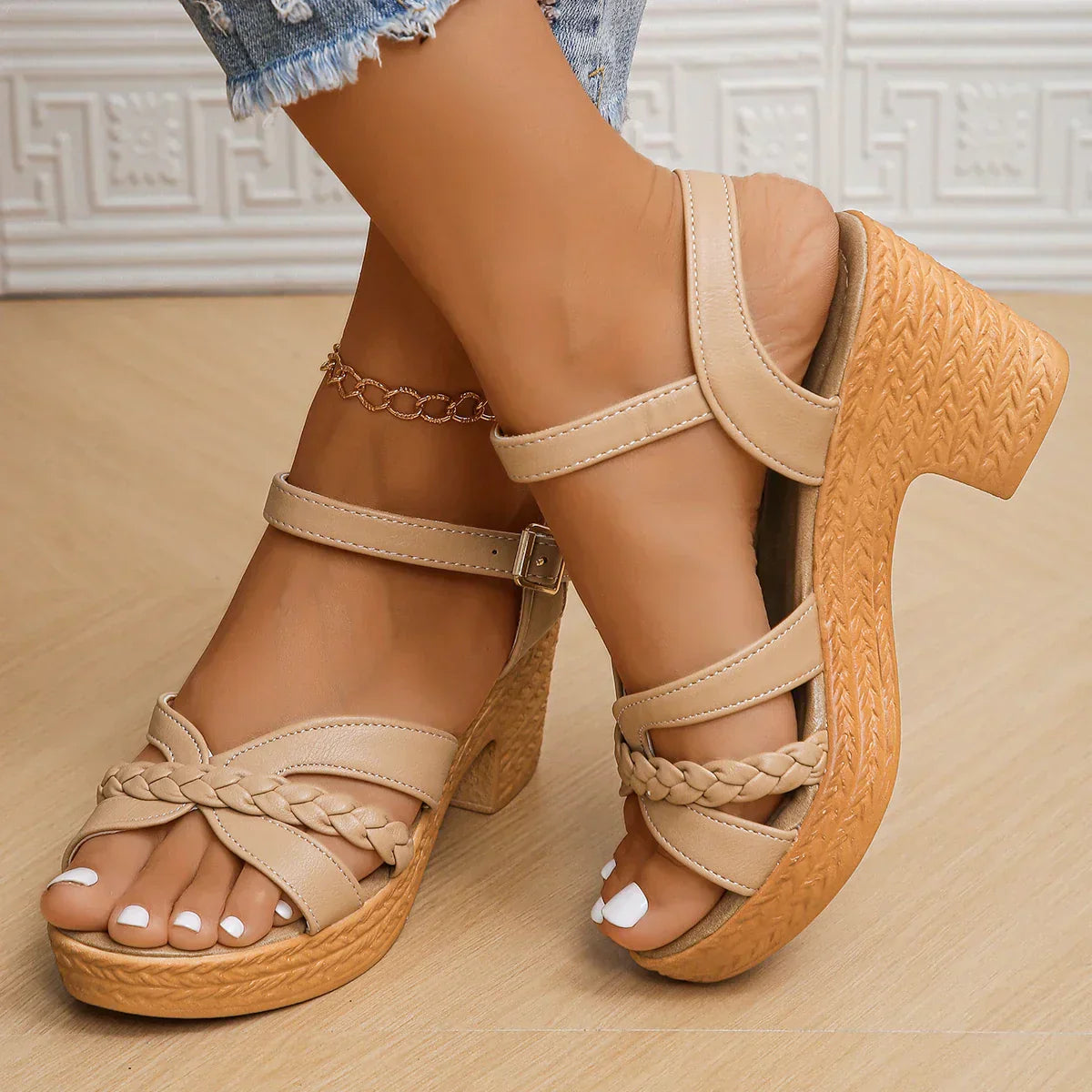 Emilia™ - Orthopedic Mid Heel Platform Sandals